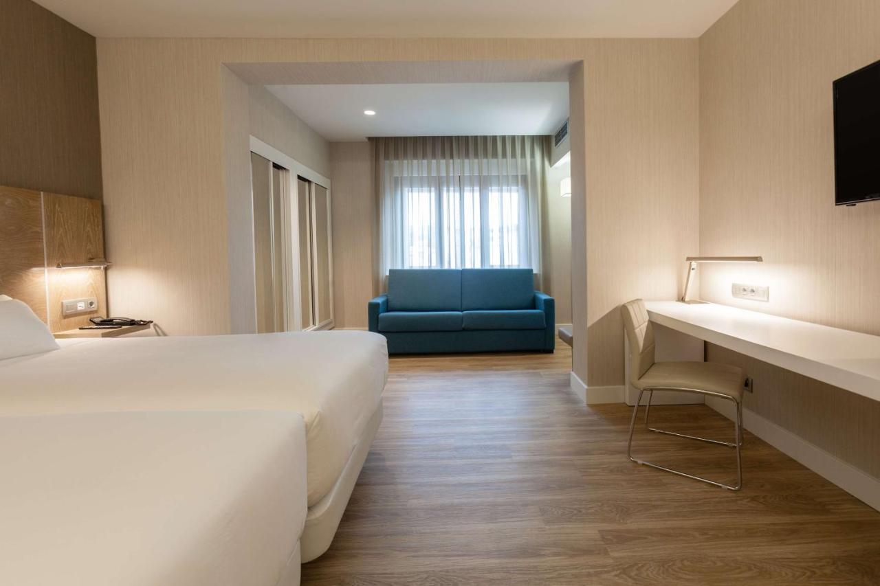 Hotel Nh Oviedo Principado Zewnętrze zdjęcie