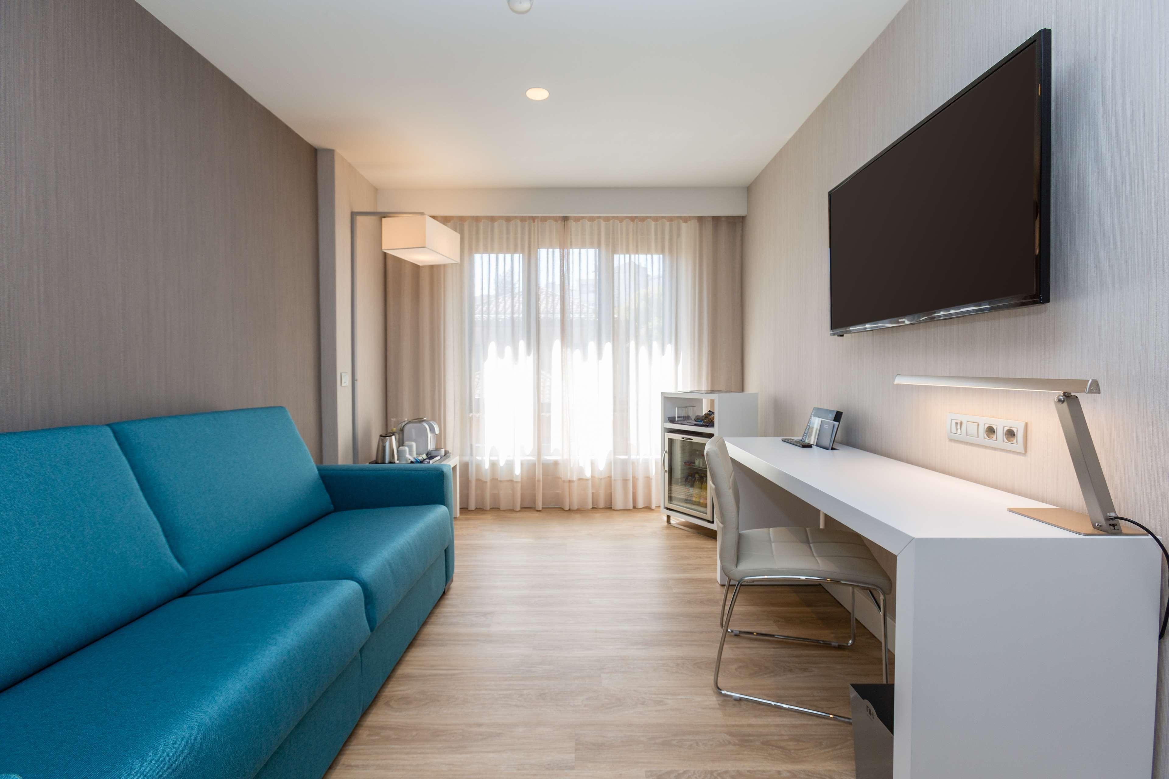 Hotel Nh Oviedo Principado Zewnętrze zdjęcie