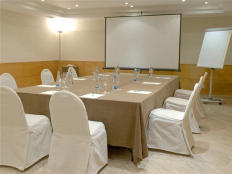 Hotel Nh Oviedo Principado Zewnętrze zdjęcie